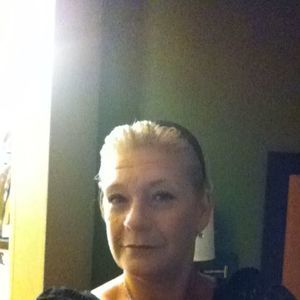 Meet your Posher, Carol